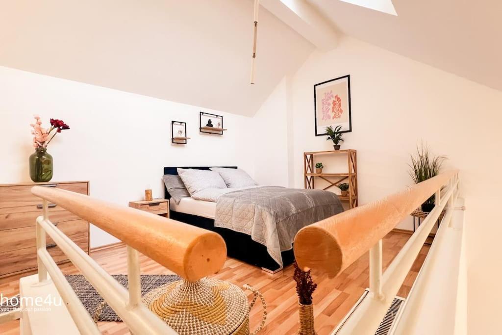 City-Suite, Zentral / Tiefgarage Straubing Bagian luar foto